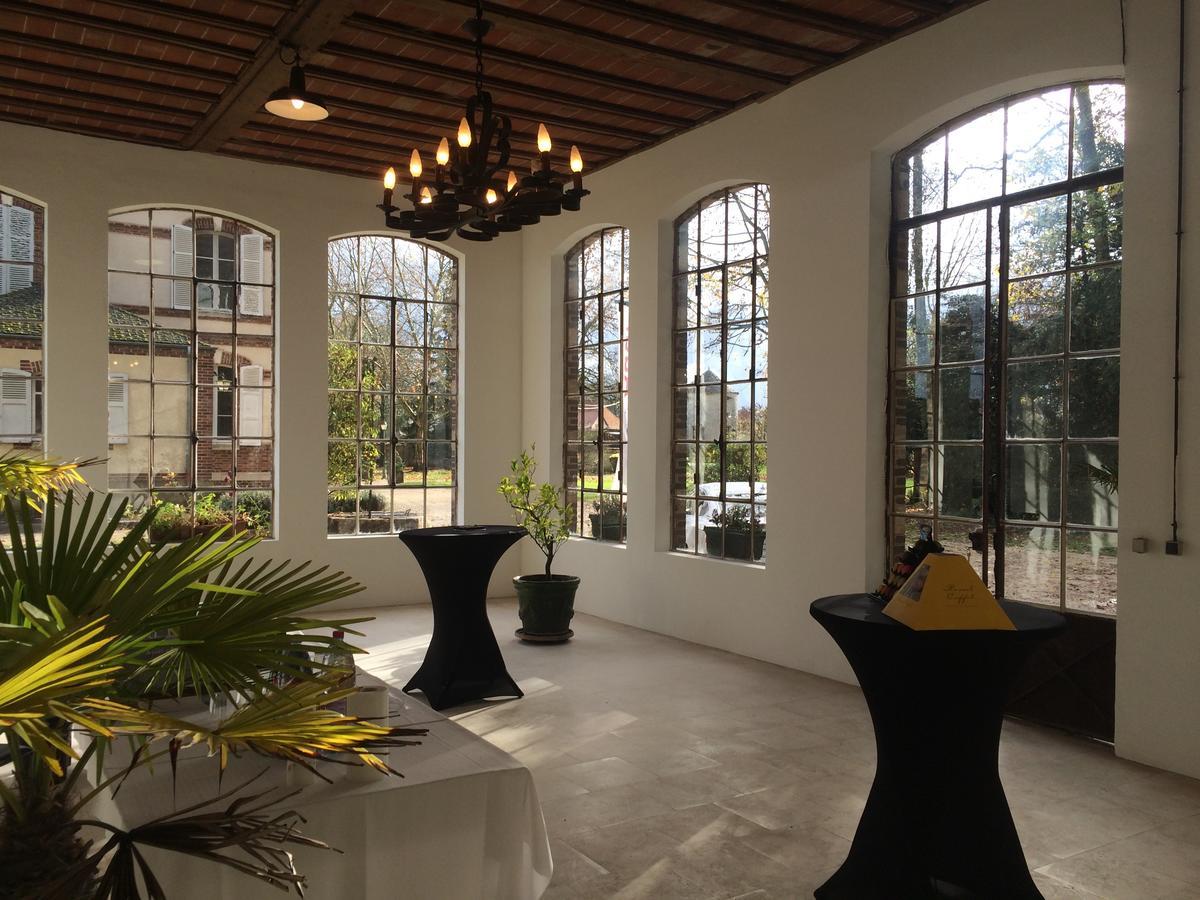 Chateau De Montabert Montaulin エクステリア 写真