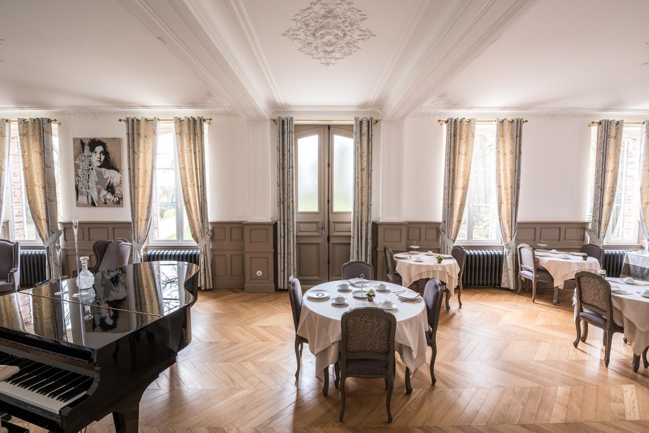 Chateau De Montabert Montaulin エクステリア 写真